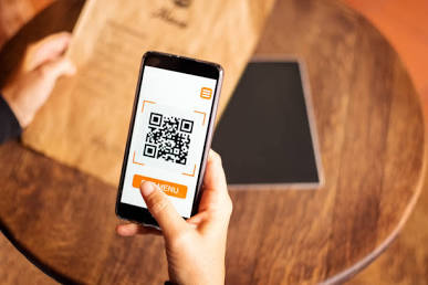 Testing a printed QR code with a smartphone camera